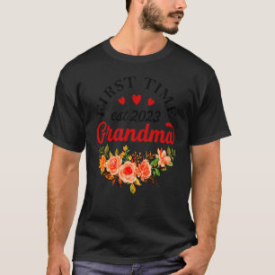 Promoted To New Grandma Mimi First Time Grandma Es T-Shirt