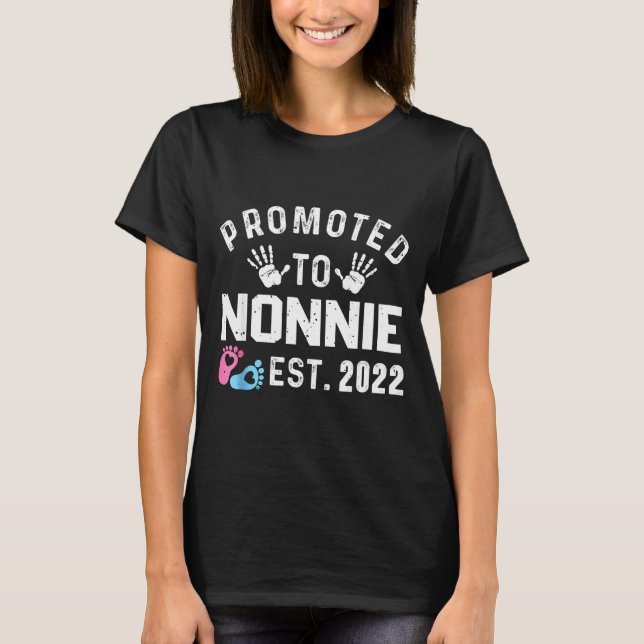 Promoted To Nonnie Est 2022 Funny New Nonnie  T-Shirt (Front)