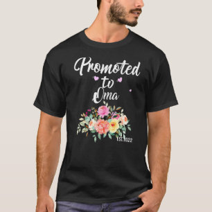 Promoted To Oma 2022 First Time Being Gradma Annou T-Shirt