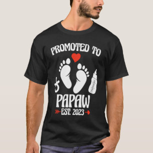 Promoted To Papaw 2023 First Time New Grandpa Preg T-Shirt
