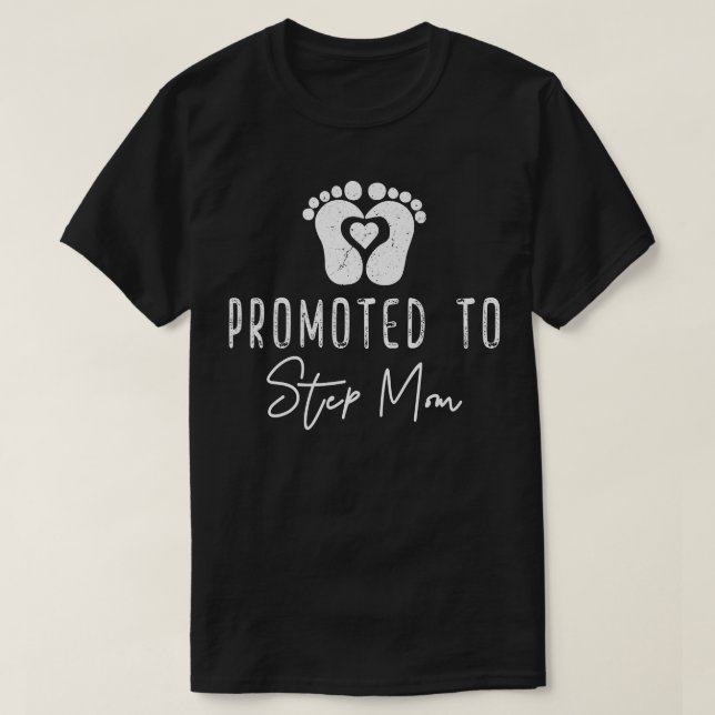Promoted to step mom 2022 Soon To Be Pregnancy Ann T-Shirt (Design Front)