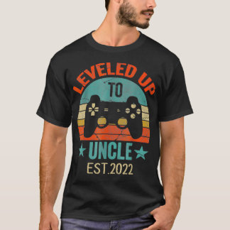Promoted To Uncle EST 2022 2021 Levelled Up To dy  T-Shirt