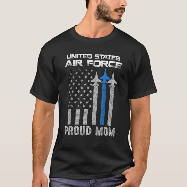 Proud Air Force Mum Veteran Day US Air Force Proud T-Shirt (Front)