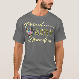 Proud Armys Grandma  Military Pride (45)  T-Shirt
