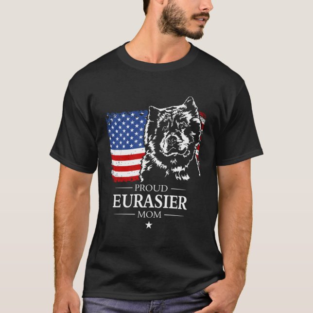 Proud Eurasier Mum American Flag Patriotic Dog Gif T-Shirt (Front)