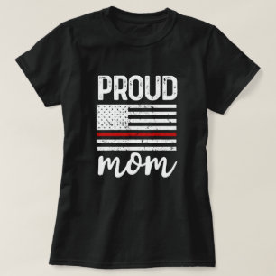Proud Firefighter Mum American Flag Gift T-Shirt