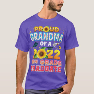 Proud Grandma Of A Class 2022 8th Grade Graduate S T-Shirt