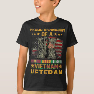 Proud Grandson Of A Vietnam Veteran Flag American  T-Shirt