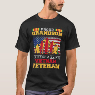 Proud Grandson Of A Vietnam Veteran Papa USA Veter T-Shirt