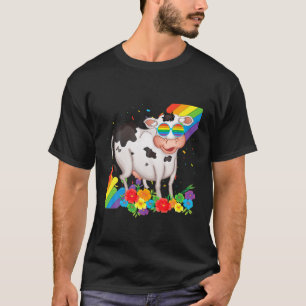 Proud LGBT Gay Cow Pride Flag Rainbow LGBTQ Lesbia T-Shirt