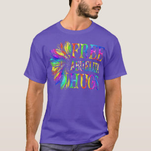 Proud LGBTQ Free Abuelita Hugs LGBT Pride Month su T-Shirt