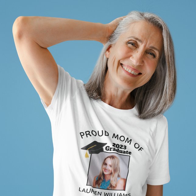 Proud Mom of Graduate Photo 2021 Class Graduation T-Shirt (Creator Uploaded)