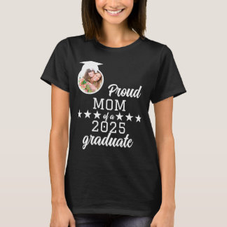 Proud Mum of a 2025 Graduate Family Graduation T-Shirt