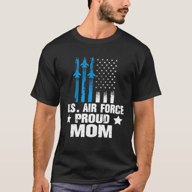Proud Mum US Airforce Military Veterans Family Mat T-Shirt (Front)