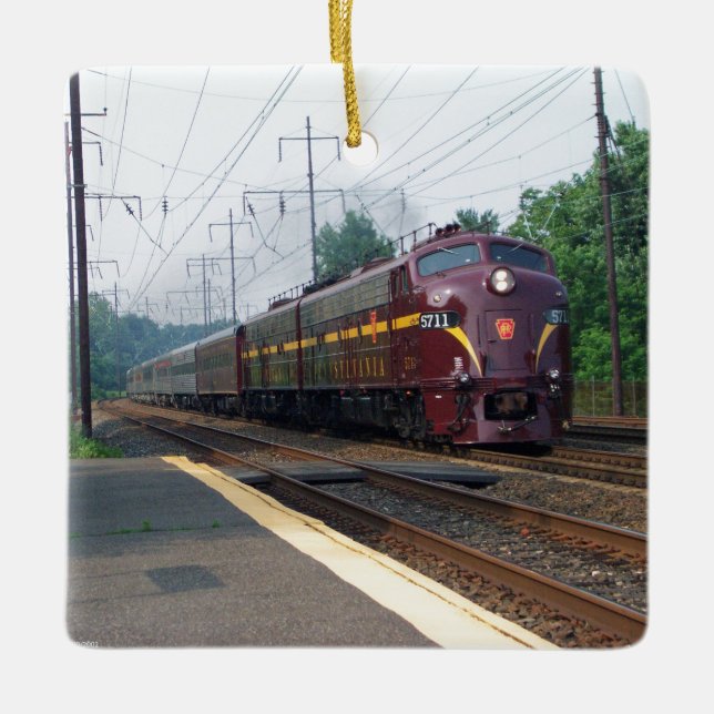 PRR E8a 5711 AT Cyrm Lynne PA Ceramic Ornament (Front)