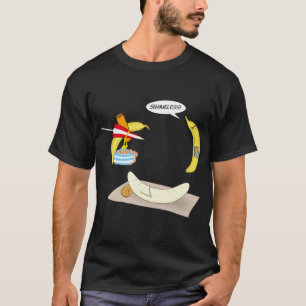 Prudish banana, funny sunbathing beach vegan food T-Shirt