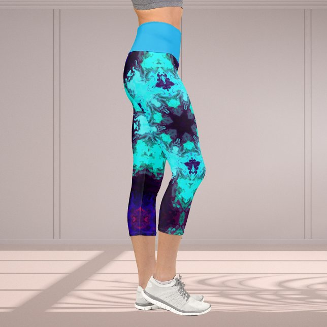 Psychedelic Mandala Flower Blue and Purple Capri Leggings (Creator Uploaded)