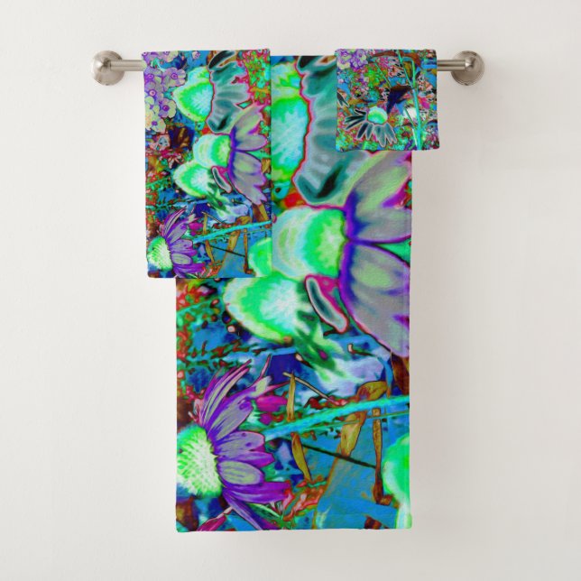 Psychedelic Purple and Lime Green Garden Flowers Bath Towel Set (Insitu)