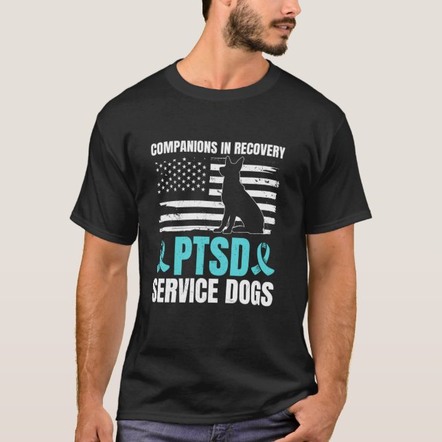 PTSD Service Dog American Flag PTSD US Veterans Lo T-Shirt (Front)