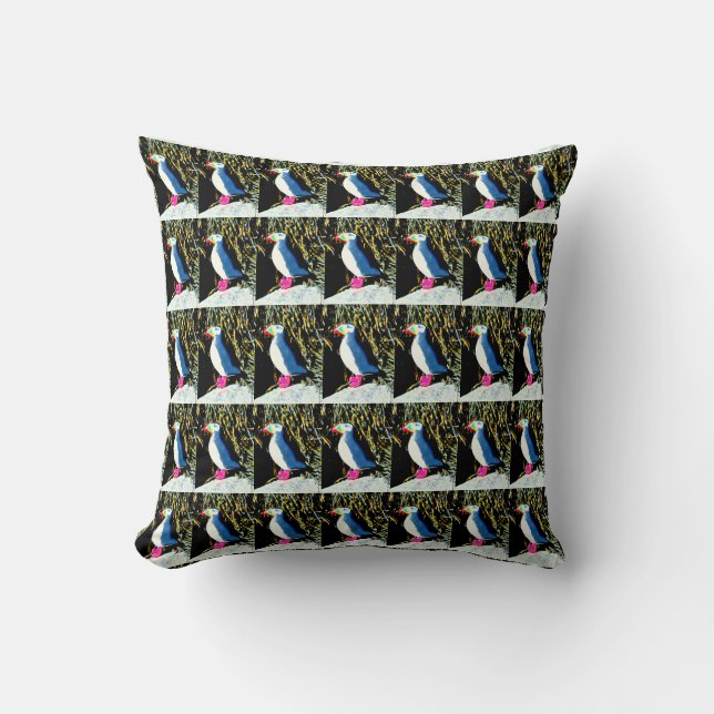 puffin pattern pillow (Front)