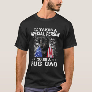 Pug Dad With Proud American Flag Dog Father's Day T-Shirt