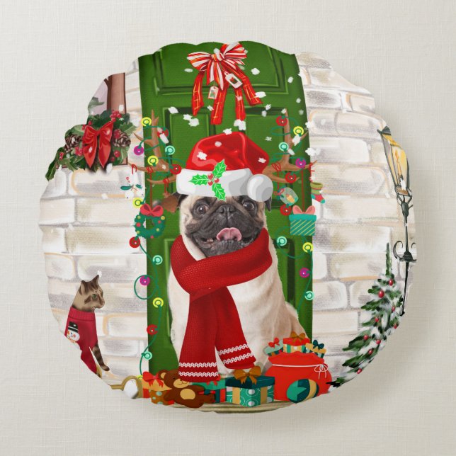 Pug Dog Christmas Round Cushion (Front)