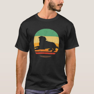 PUG Dog Or Puppy Owner Vintage- Retro Artsy T-Shirt