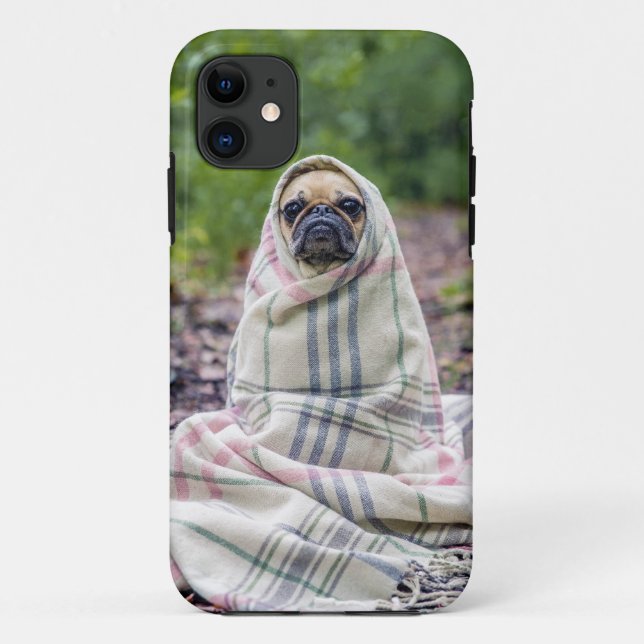 Pug in a Blanket Case-Mate iPhone Case (Back)