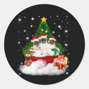 Pug pug with friends cheerful by Christmas tree Classic Round Sticker