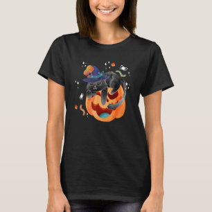 Pumpkin and Black Cat Halloween Vintage Costume T-Shirt
