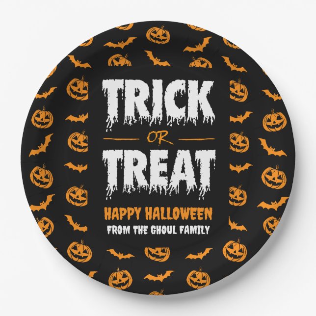 Pumpkin Bat Trick or Treat Dark Patterned Paper Plate (Front)