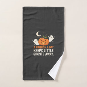 Pumpkin Ghost Halloween Quote Design_1 Hand Towel