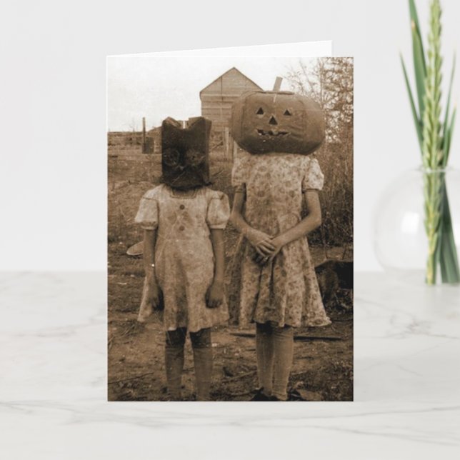 Pumpkin girl with the black sack card (Front)