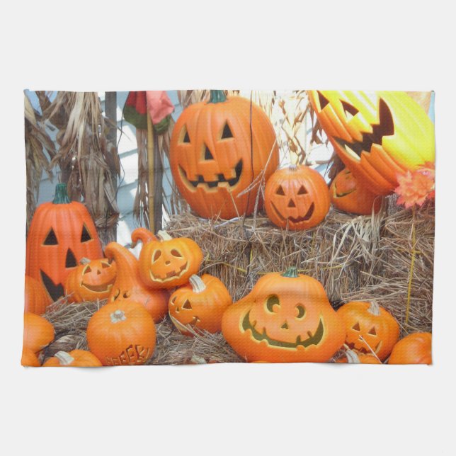 Pumpkin halloween jack o lantern orange pumpkins tea towel (Horizontal)