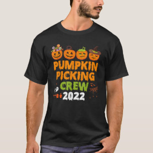 Pumpkin Picking Crew 2022 For Halloween Family Mat T-Shirt