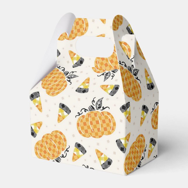 pumpkins and candy corn favour box (Front Side)