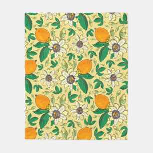 Pumpkins & Leaves: Autumn Harvest Fleece Blanket