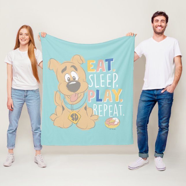 Puppy Scooby-Doo "Eat, Sleep, Play, Repeat" Fleece Blanket (In Situ)