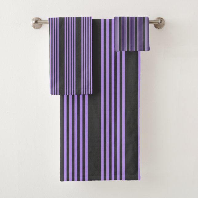 Purple and charcoal five stripe pattern bath towel set (Insitu)