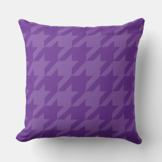 Purple and Lavender Houndstooth Cushion