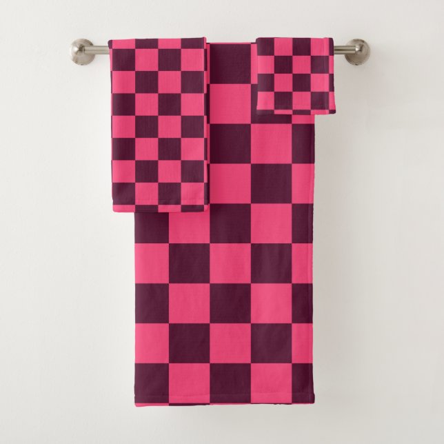 Purple and Pink Chequerboard Bath Towel Set (Insitu)