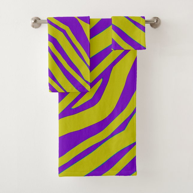 Purple Chartreuse Exotic 3 Piece  Bath Towel Set (Insitu)