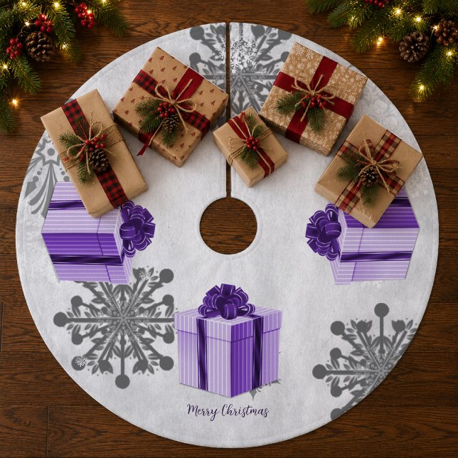 Purple Christmas Gift Tree Skirt (Purple Christmas Gift Tree Skirt)