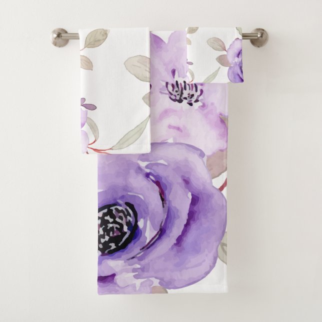 Purple Floral Watercolor Bash White Bath Towel Set (Insitu)