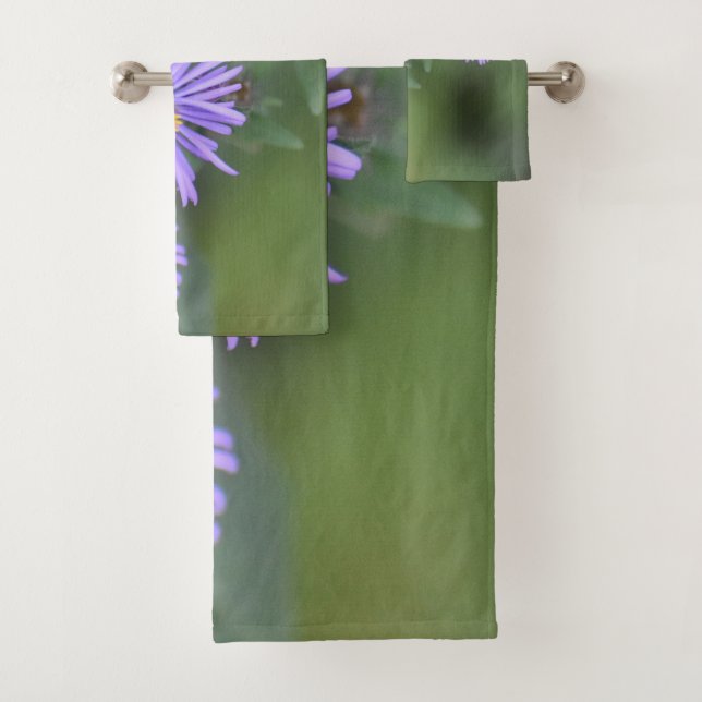 Purple Flowers Bath Towel Set (Insitu)