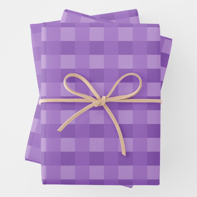 Purple Gingham Pattern Wrapping Paper (In situ)
