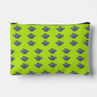 Purple grapes pattern on green