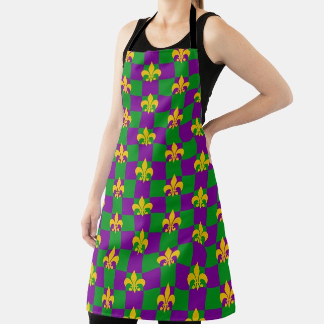 PURPLE GREEN CHECK WITH YELLOW FLEUR DI LIS APRON (Insitu)