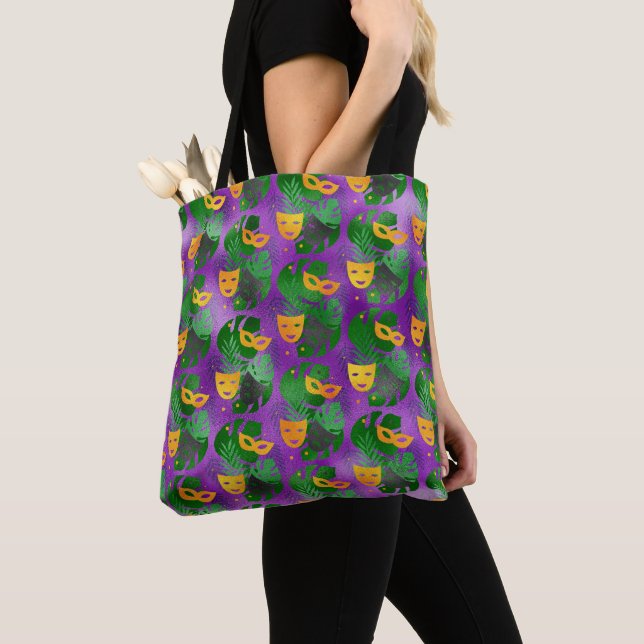PURPLE GREEN GOLD MARDI GRAS MASKS & LEAVES TOTE BAG (Close Up)