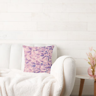 Purple leaves pattern cushion